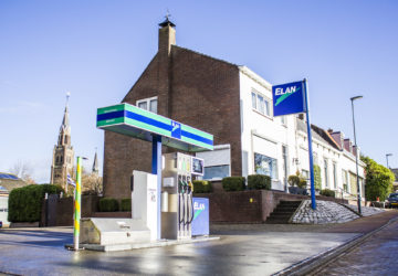 tankstation 's heerenhoek, tankstation elan total